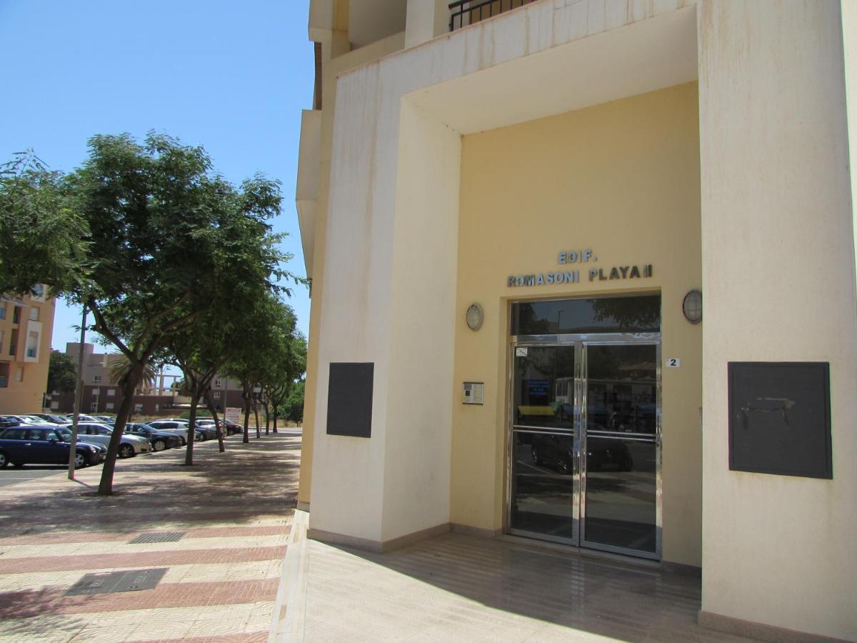 Aguadulce Pool And Beach Екстер'єр фото